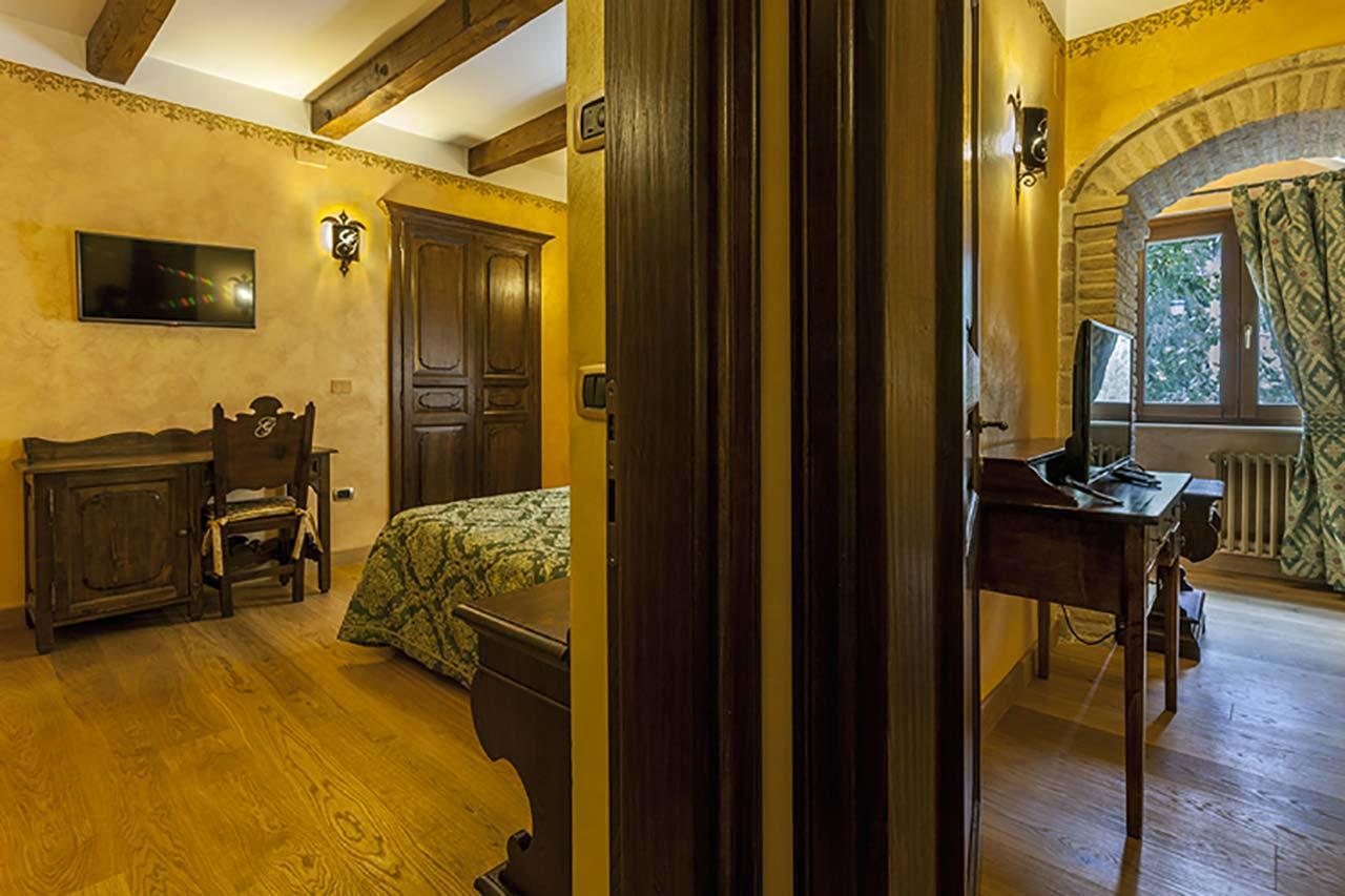 Hotel Guerrinuccio Celano Ngoại thất bức ảnh