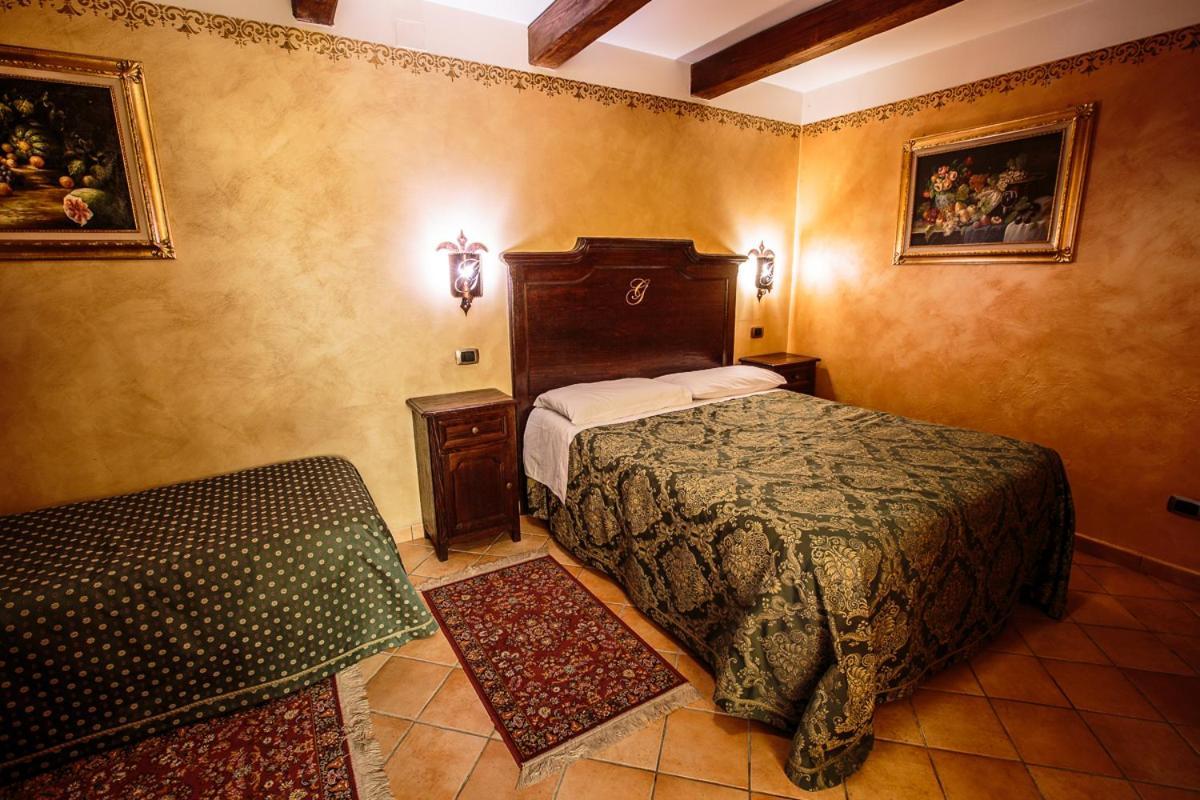 Hotel Guerrinuccio Celano Ngoại thất bức ảnh