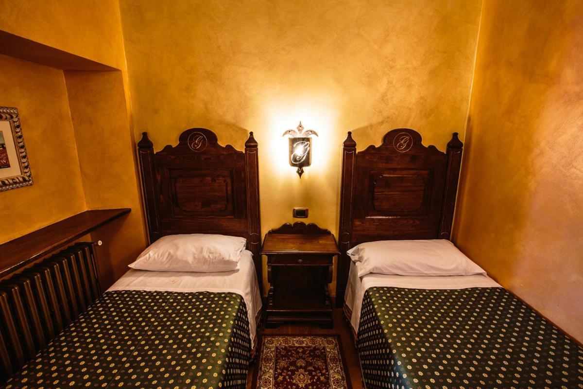 Hotel Guerrinuccio Celano Ngoại thất bức ảnh